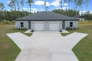 Citrus Springs, FL Multi Family Home Duplex Real Estate For Sale: 6 Bed, 4 Bath, 2524 sq ft Ocala, USA